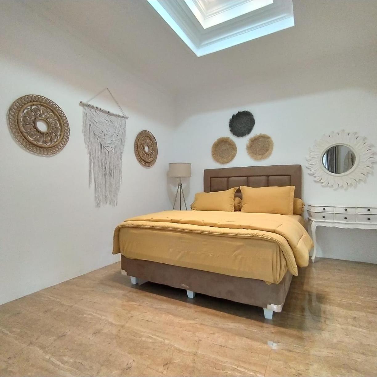 Villa Kota Bunga Malini 7 Cinengangirang 외부 사진