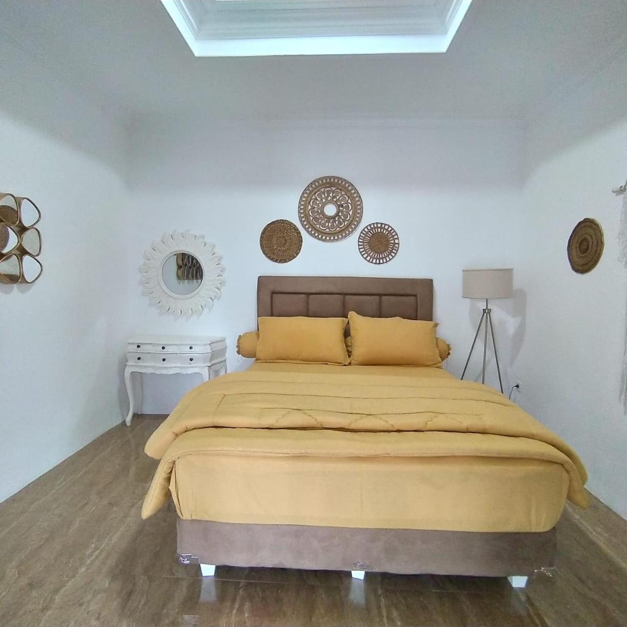 Villa Kota Bunga Malini 7 Cinengangirang 외부 사진
